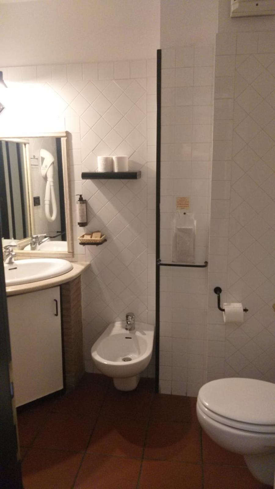 Lh Albergo Il Picchio Pescasseroli Exteriör bild