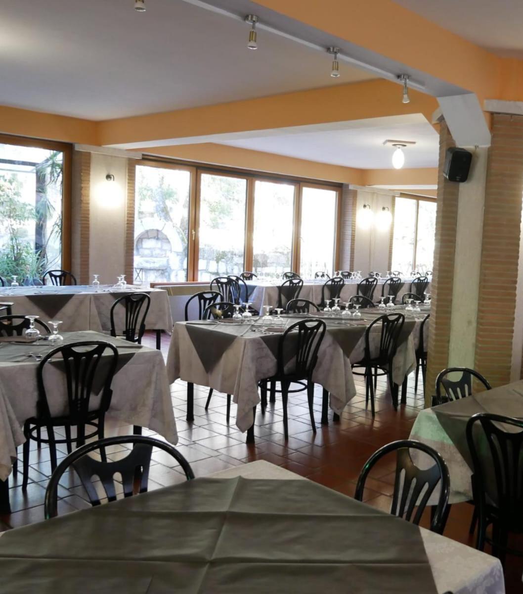 Lh Albergo Il Picchio Pescasseroli Exteriör bild
